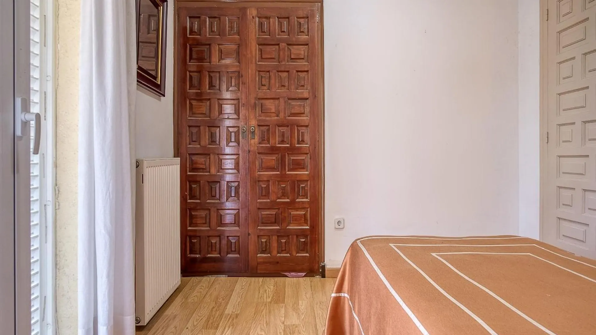 Pretty Apartment With Balcony Roses 0*,  Spagna